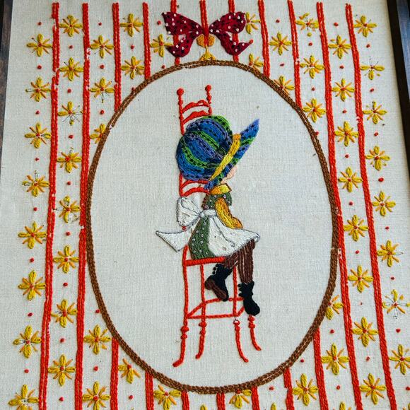c1975 Large 21 x 18" Holly Hobbie Hand Embroidery Folk Art in Orange Wood Frame - Picture 2 of 12